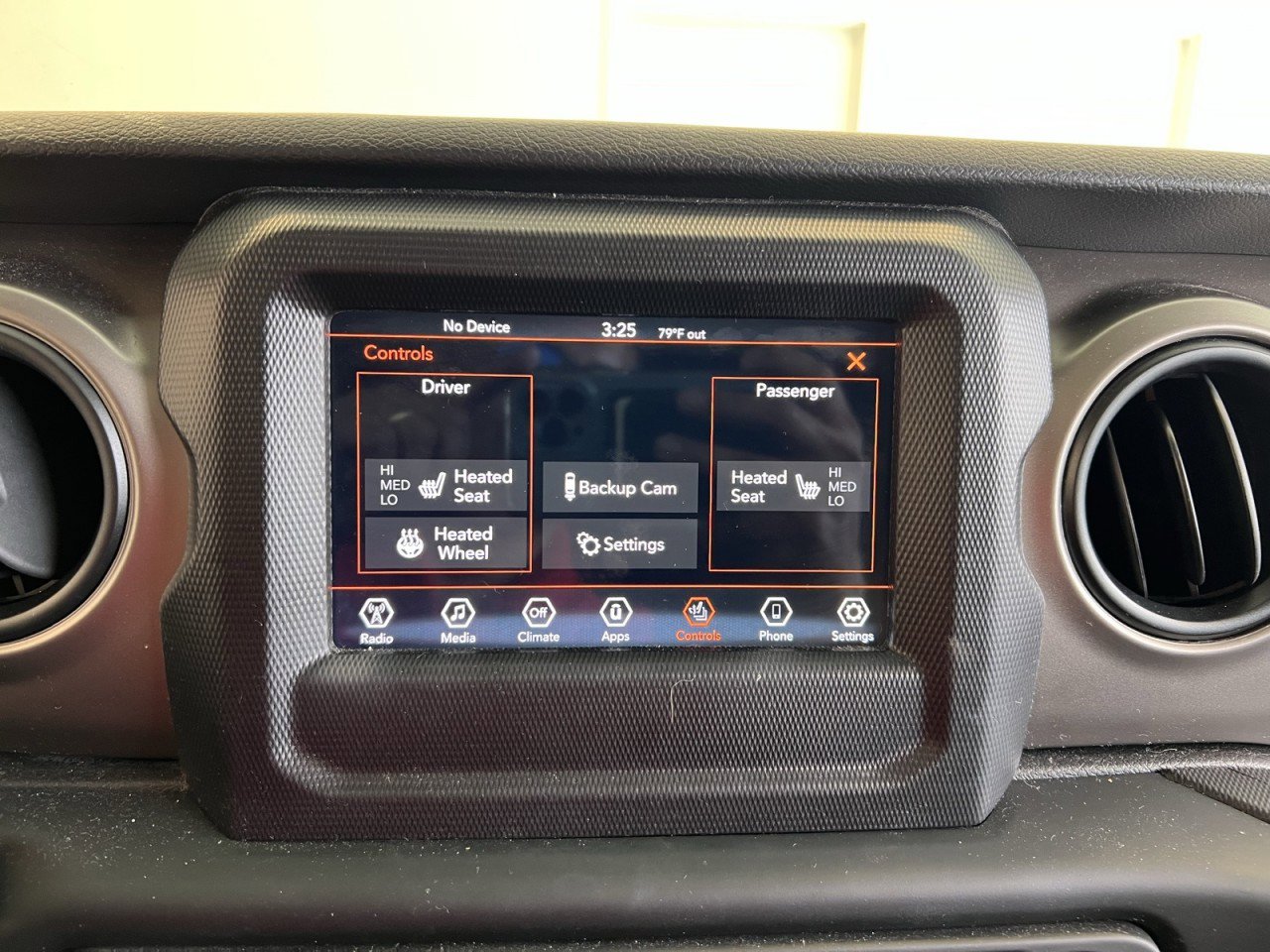 Used 2021 Jeep Wrangler Unlimited Sport image 19