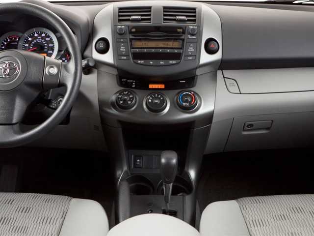 Used 2011 Toyota RAV4 Sport w/ Sport Extra Value Pkg AWD/4WD image 8