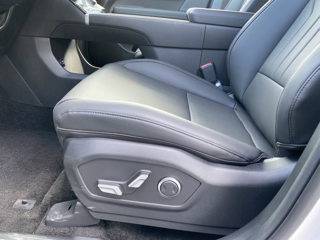 New 2026 Hyundai Santa Fe SEL FWD image 27