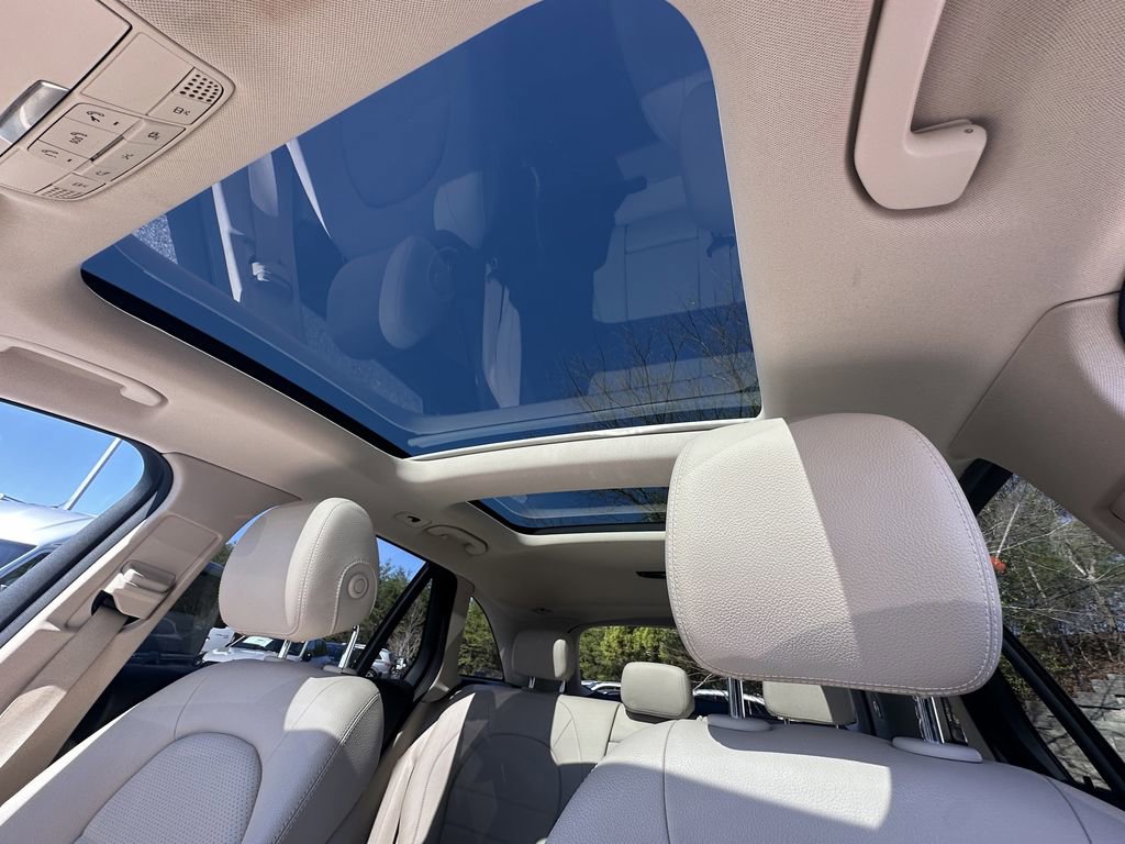 Used 2017 Mercedes-Benz GLC 300 GLC 300 image 34