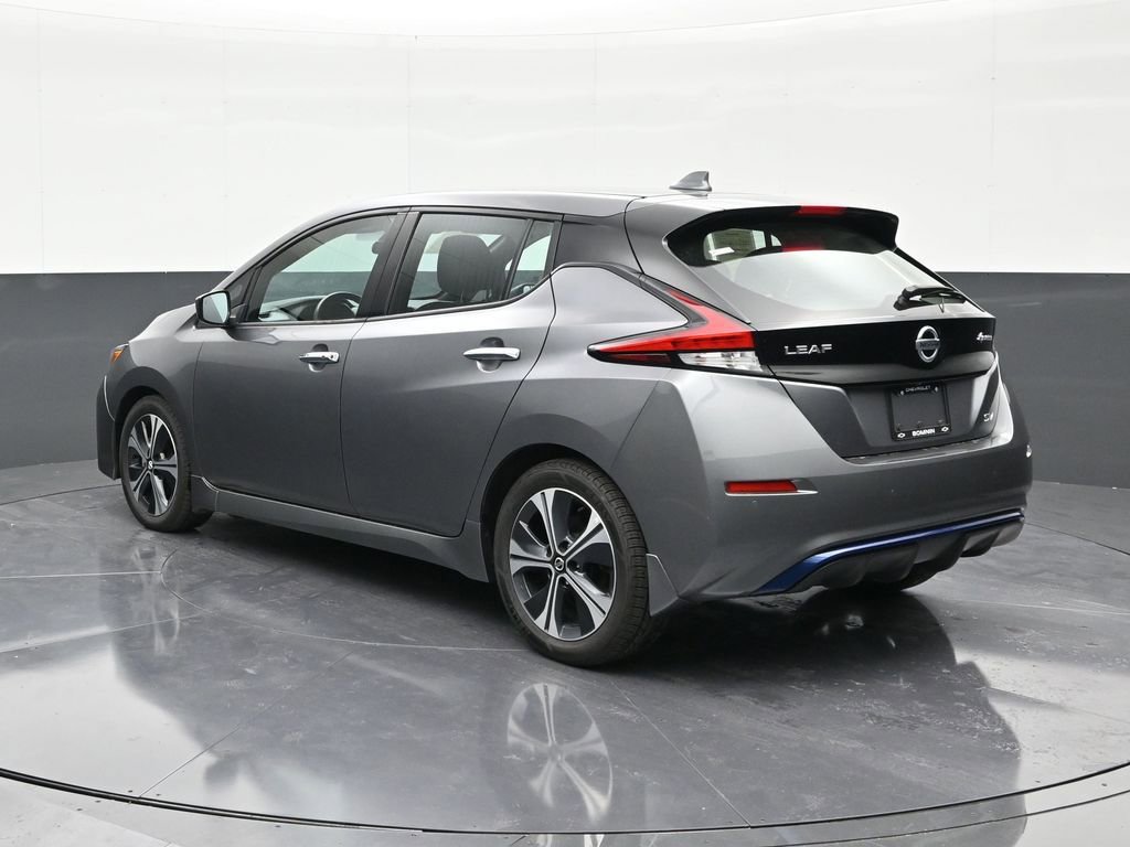 Used 2022 Nissan Leaf SV image 3