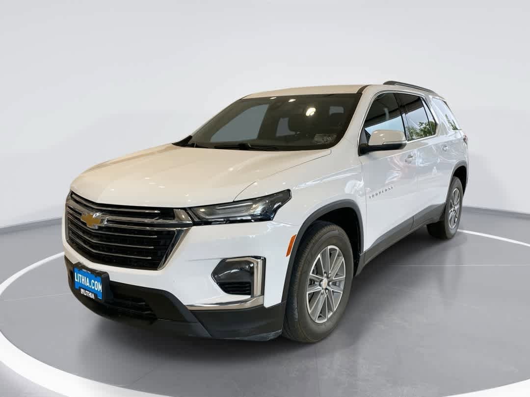Used 2022 Chevrolet Traverse LT