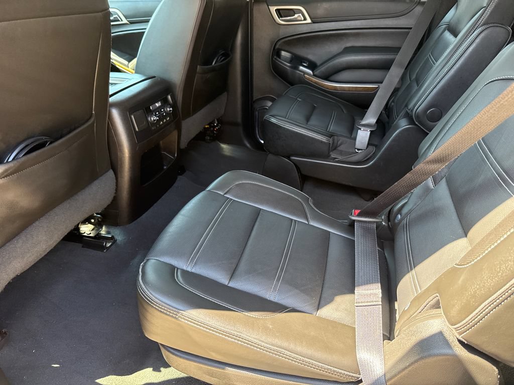 Used 2019 GMC Yukon XL Denali w/ Open Road Package AWD/4WD image 17