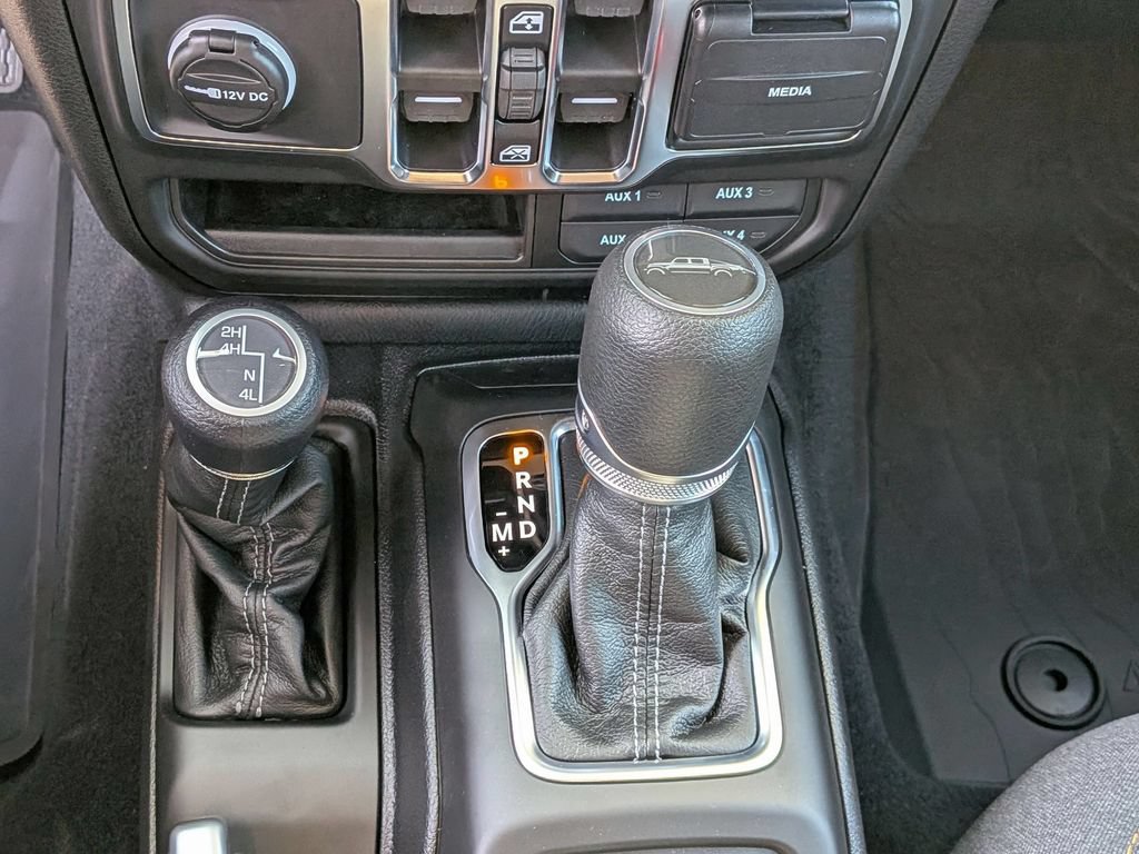 New 2026 Jeep Gladiator Sport AWD/4WD image 20