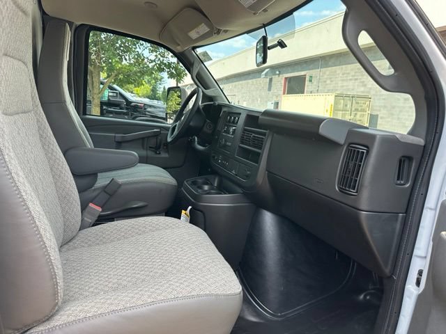New 2025 Chevrolet Express 3500 w/ Power Convenience Package RWD image 22