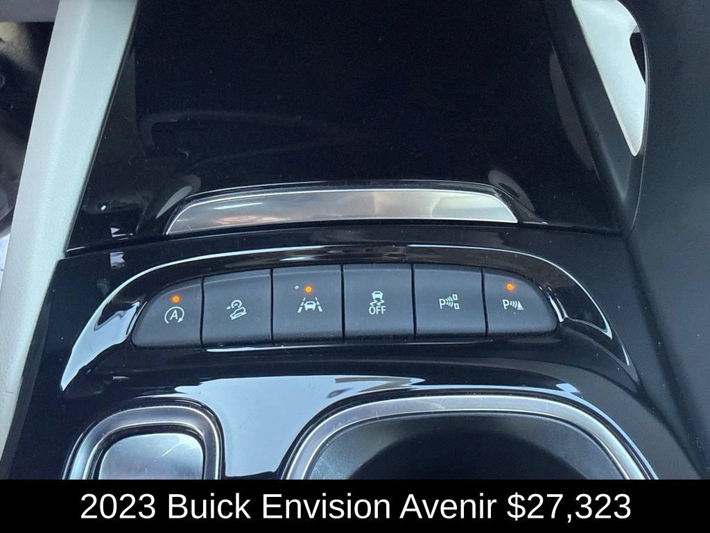 Used 2023 Buick Envision Avenir AWD/4WD image 30