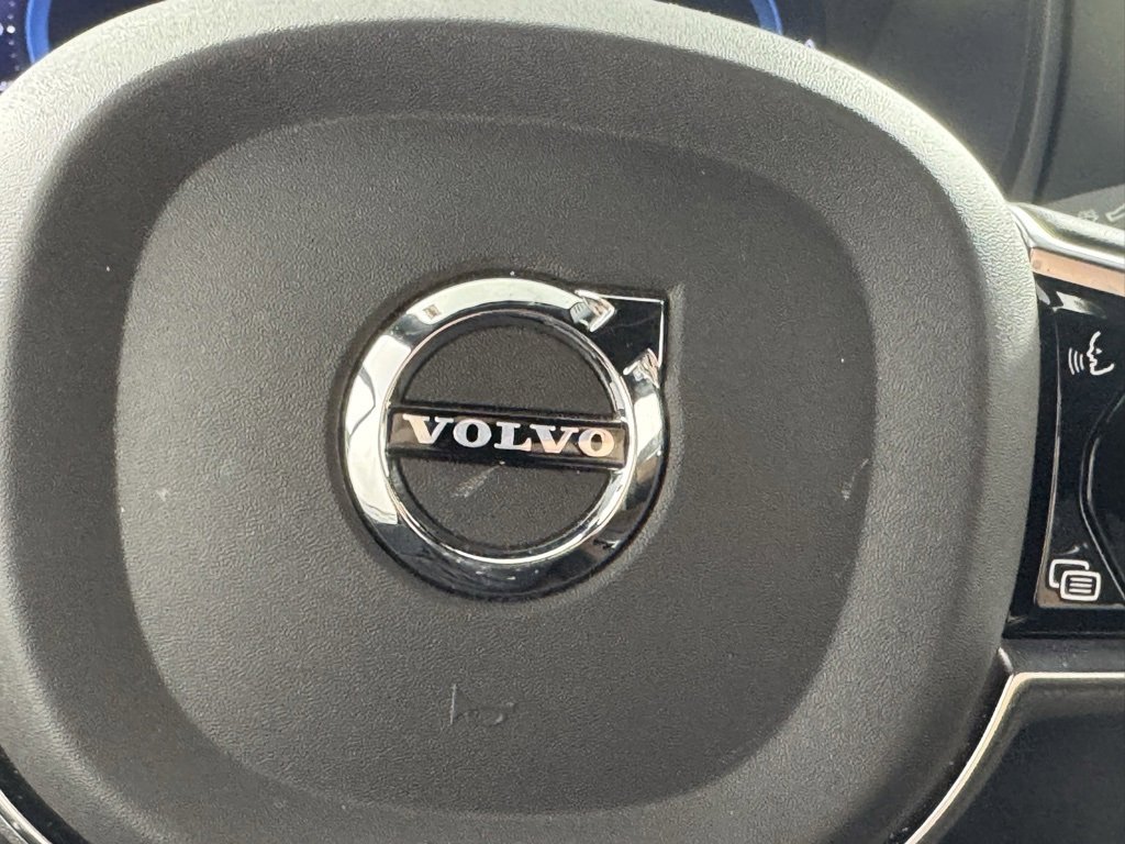 Certified 2024 Volvo XC90 T8 Ultimate w/ Protection Package Premier image 32