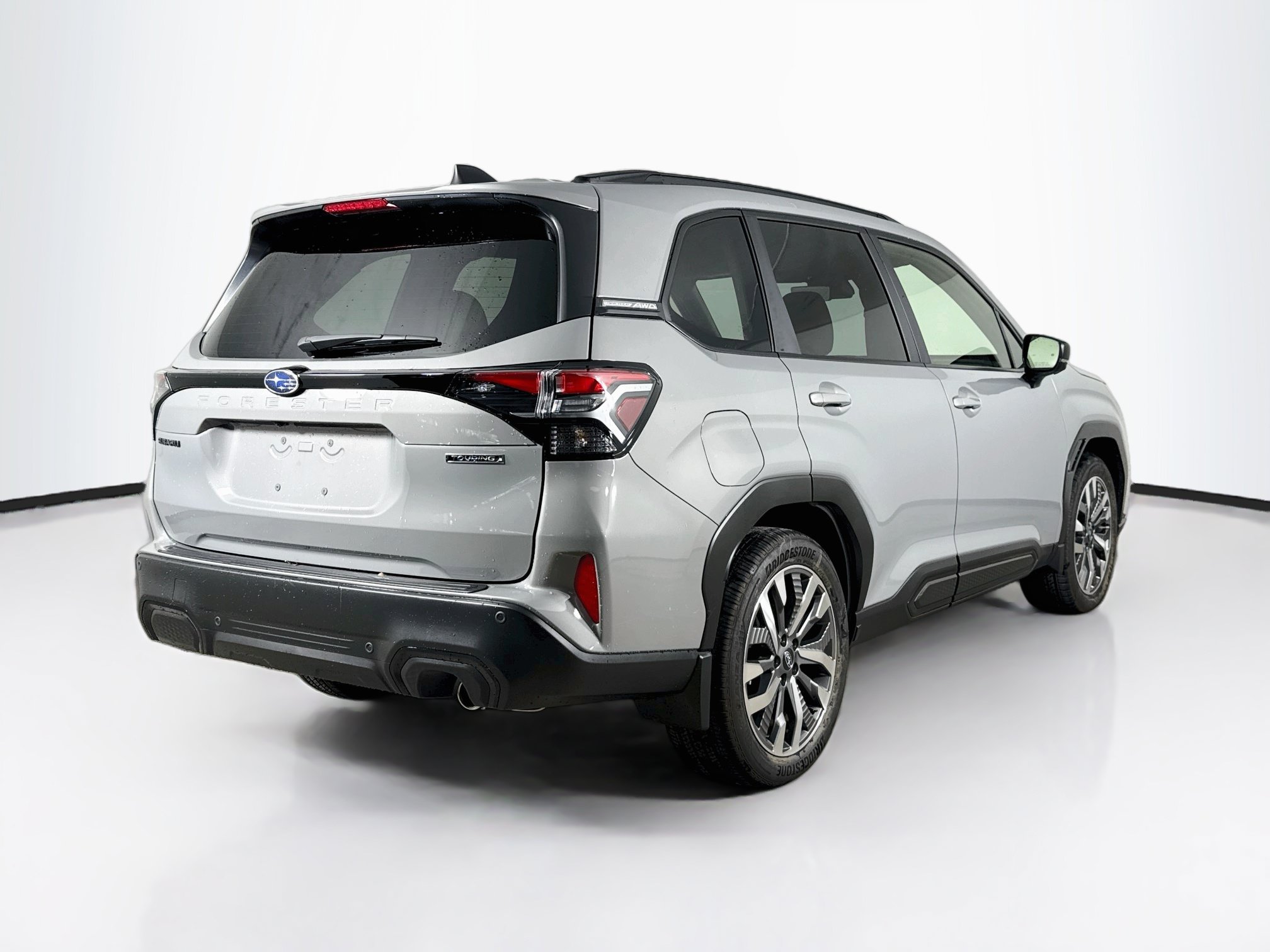 Used 2025 Subaru Forester Touring w/ Popular Package - Touring AWD/4WD image 34