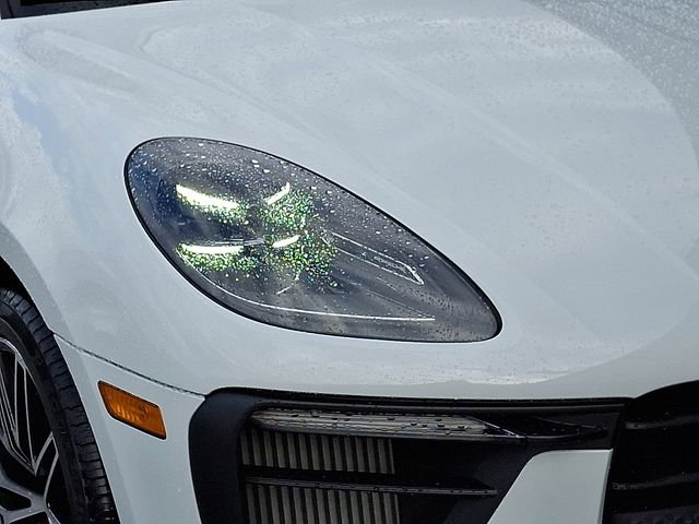 Certified 2026 Porsche Macan S AWD/4WD image 12