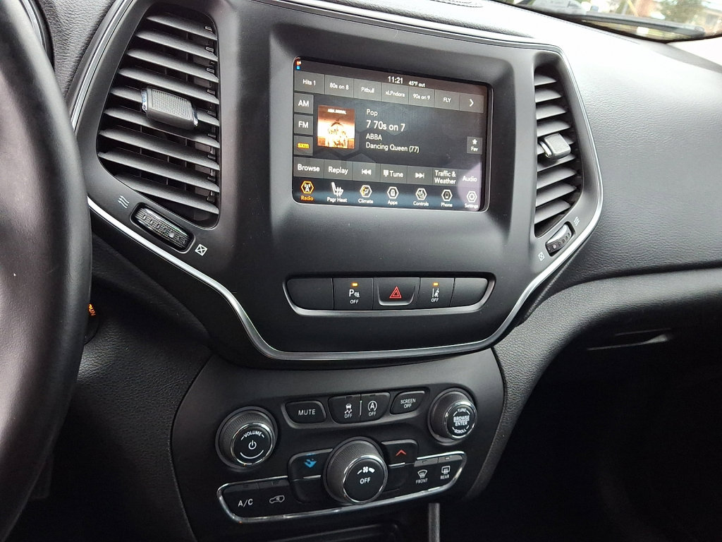 Used 2020 Jeep Cherokee Latitude Lux w/ Quick Order Package 2YH Lux image 28