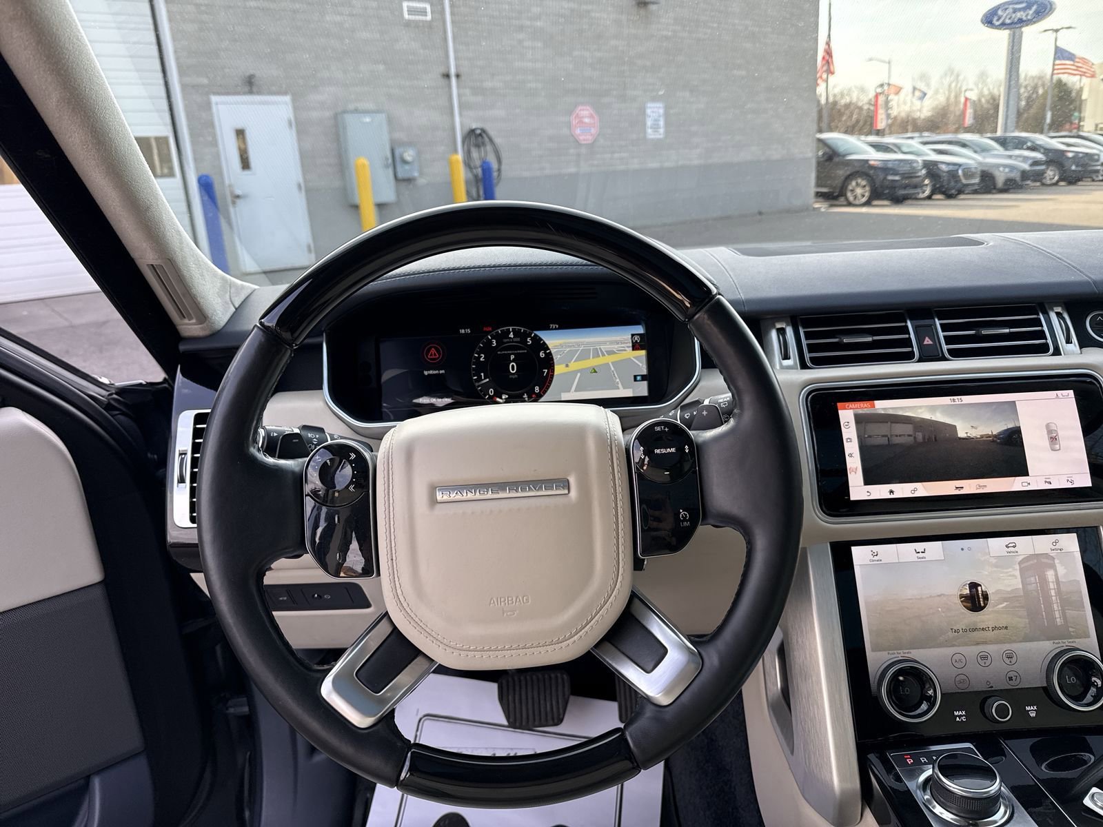 Used 2018 Land Rover Range Rover Long Wheelbase Supercharged image 31