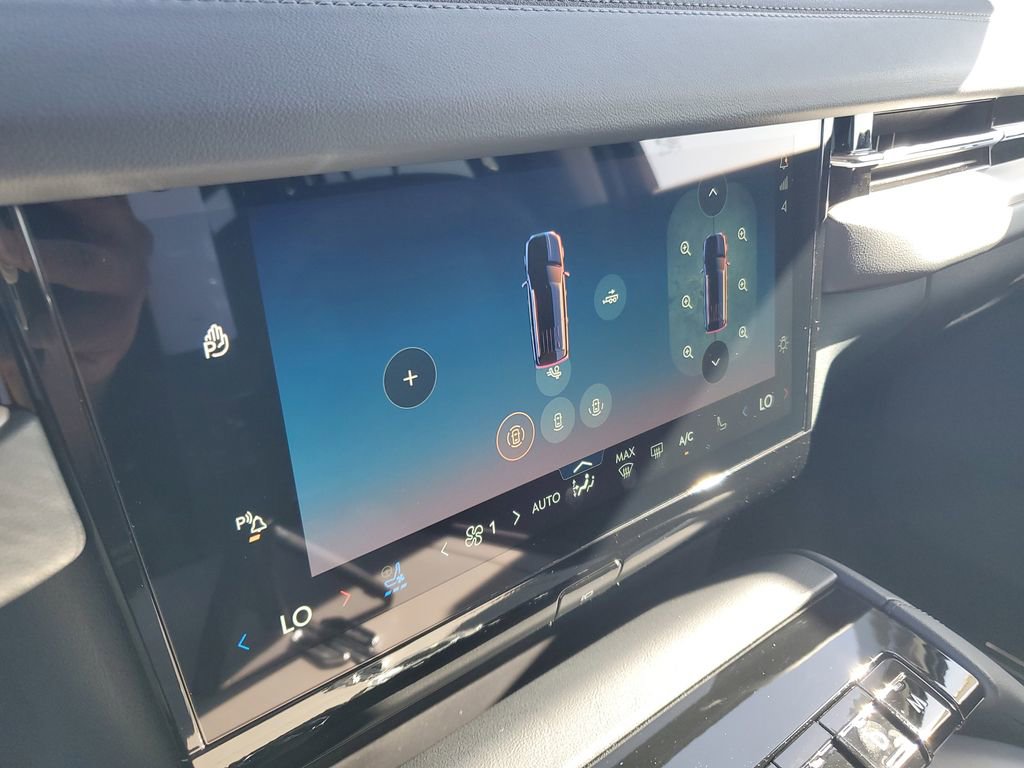 New 2025 Lincoln Navigator L Reserve image 30