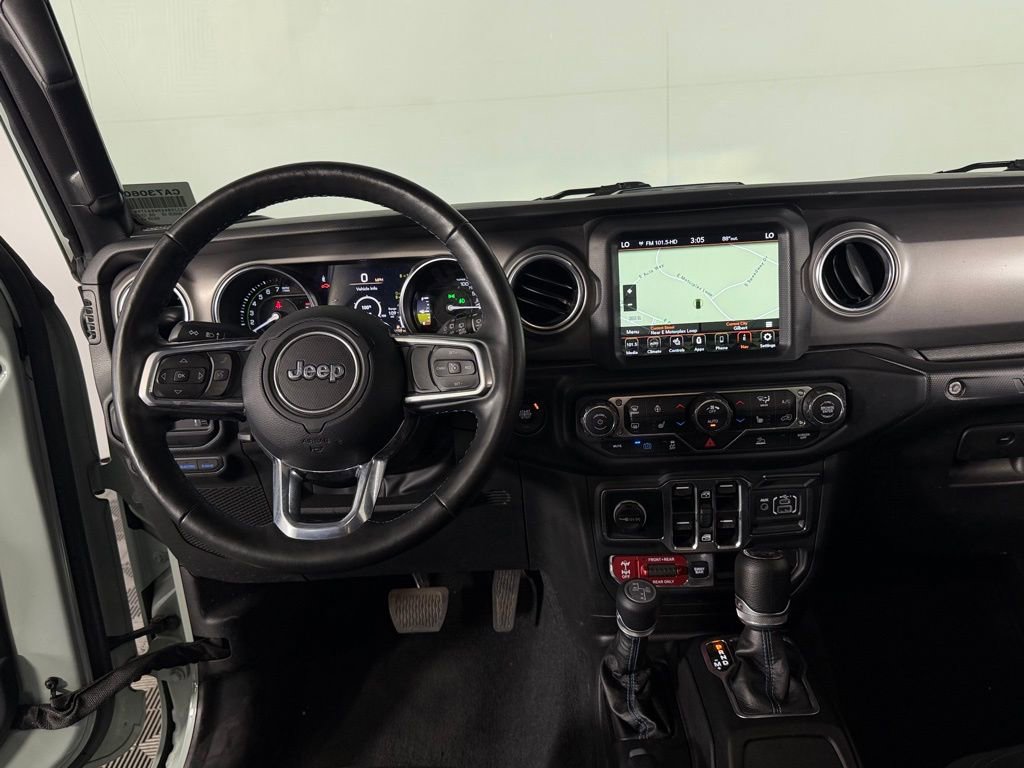 Certified 2023 Jeep Wrangler Unlimited Rubicon 4xe w/ Cold Weather Group image 19