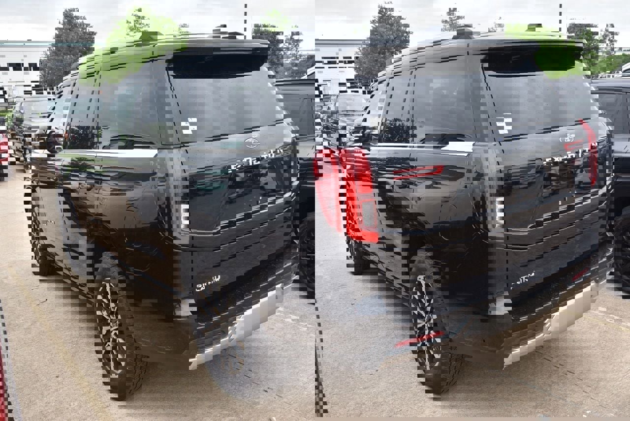 Certified 2025 Ford Expedition Platinum image 8