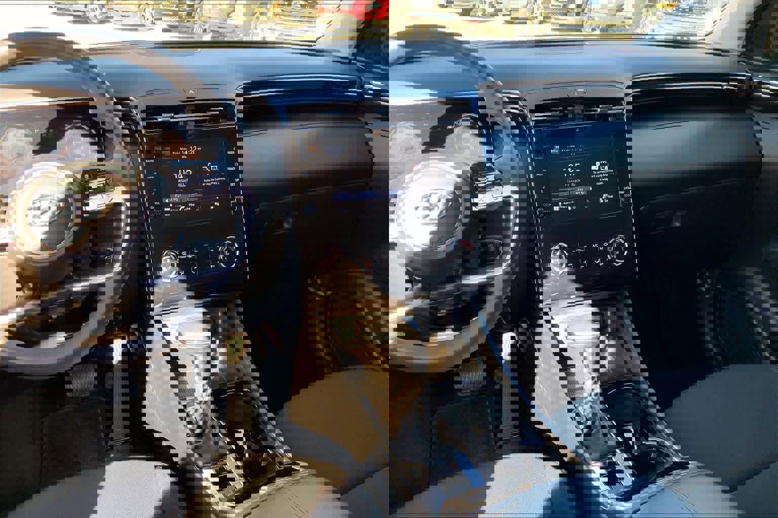 Certified 2024 Hyundai Tucson SE image 6