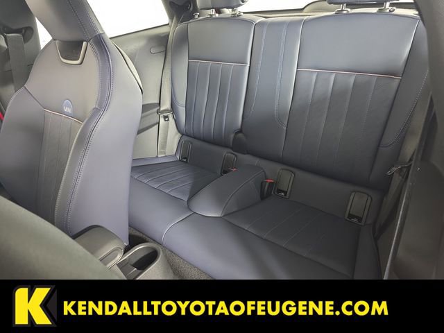 Used 2025 MINI Cooper 2-Door Hardtop image 15