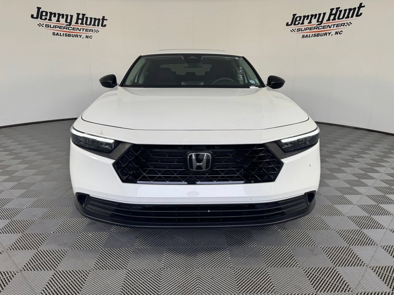 Used 2025 Honda Accord SE image 5