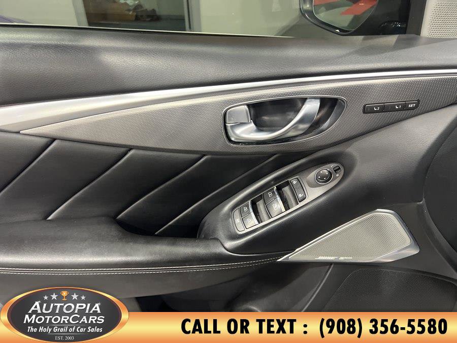 Used 2017 INFINITI Q50 3.0t Premium w/ Driver Assistance Package image 18
