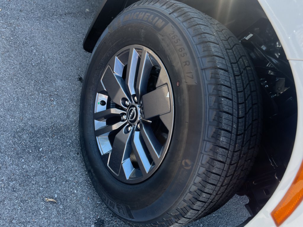 New 2026 Nissan Frontier SV w/ All-Weather Content Package AWD/4WD image 37