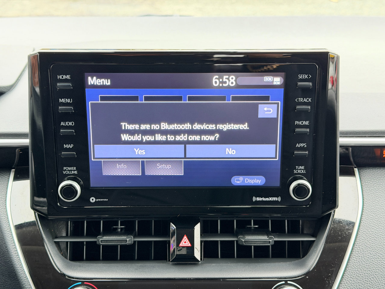 Used 2022 Toyota Corolla LE image 49