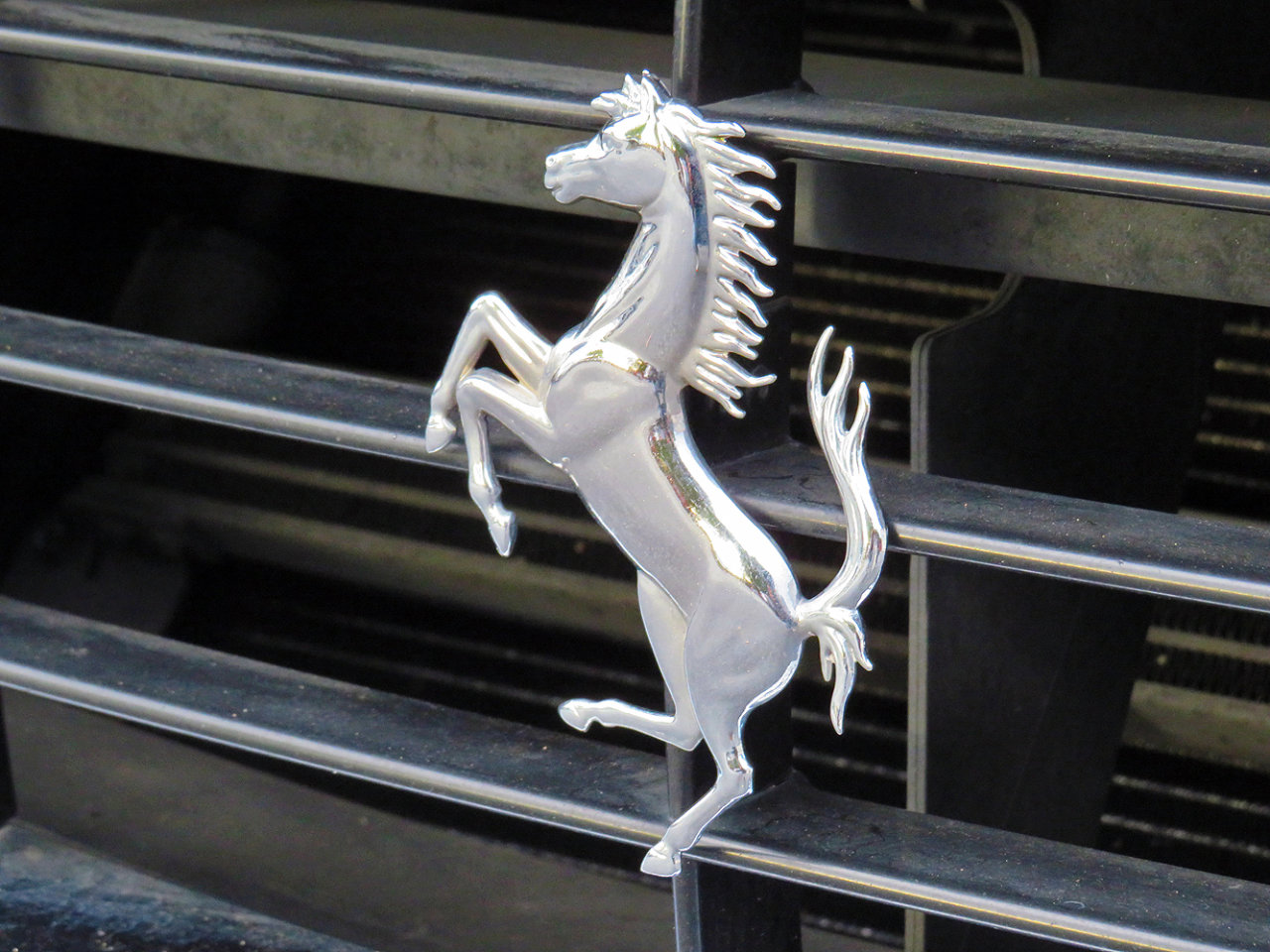 Used 2011 Ferrari California image 56