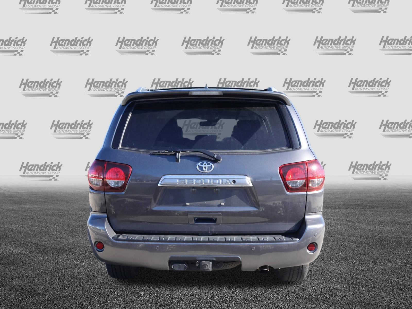 Used 2018 Toyota Sequoia Platinum image 8