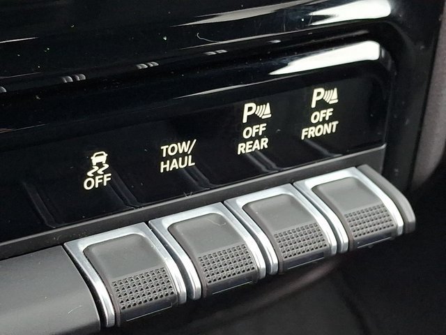 Certified 2026 RAM 2500 Big Horn AWD/4WD image 29