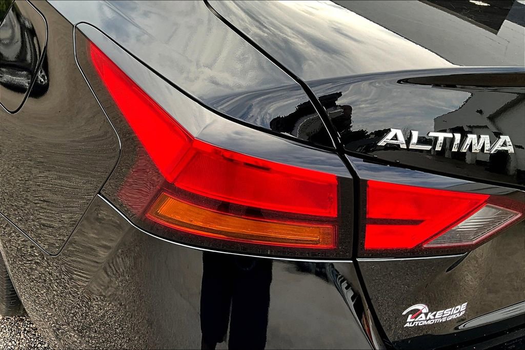 Used 2022 Nissan Altima 2.5 SR image 23