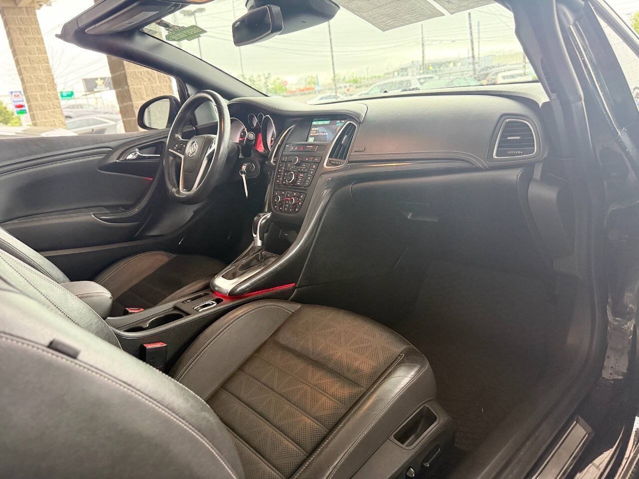 Used 2019 Buick Cascada Sport Touring FWD image 36