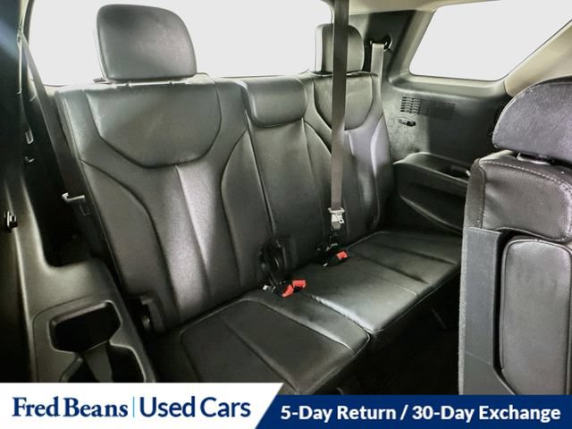 Used 2022 Hyundai Palisade SEL w/ 8P Bench Seat Package AWD/4WD image 34