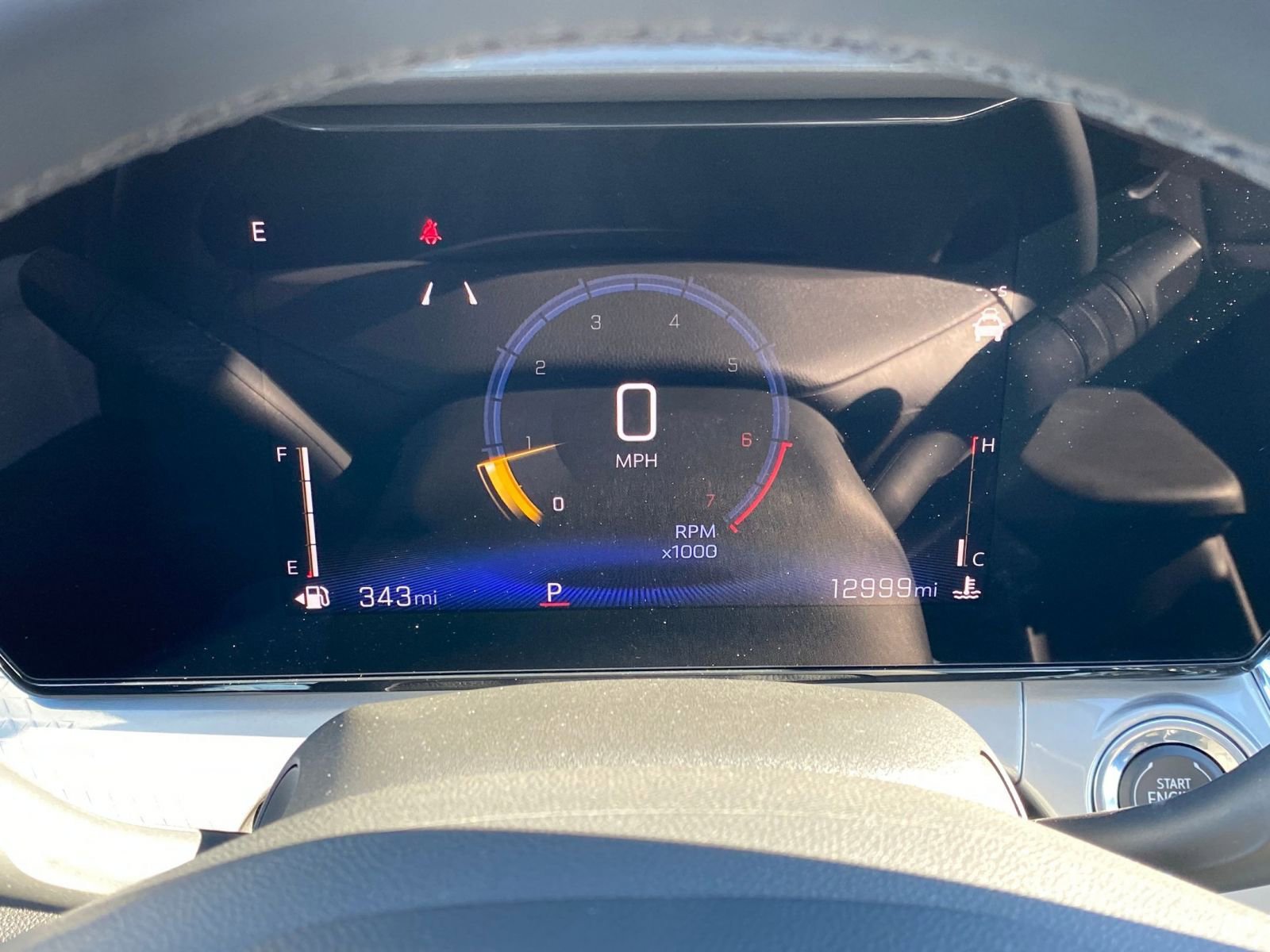 Used 2025 Chevrolet Trax LT w/ LT Convenience Package image 40