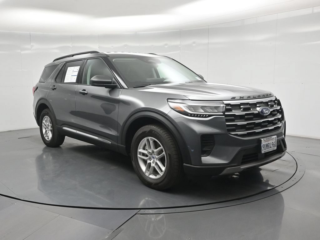 Certified 2025 Ford Explorer Active AWD/4WD image 47