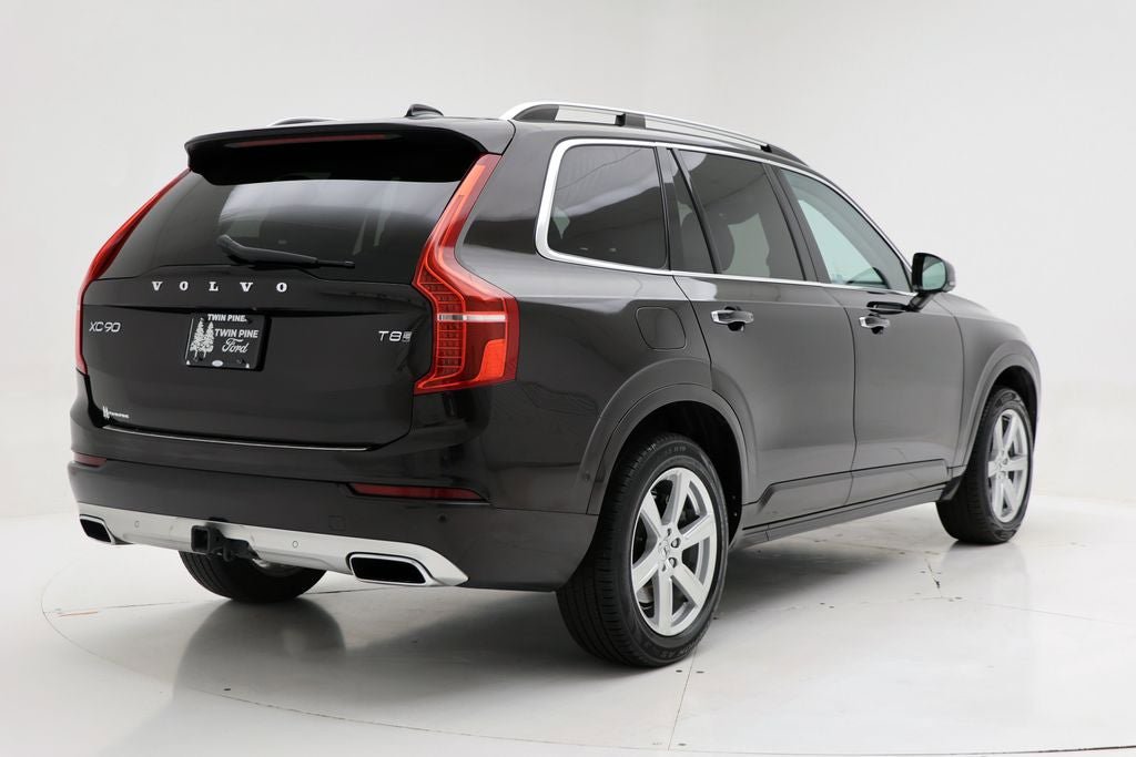 Used 2016 Volvo XC90 T8 Momentum w/ Vision Package AWD/4WD image 8