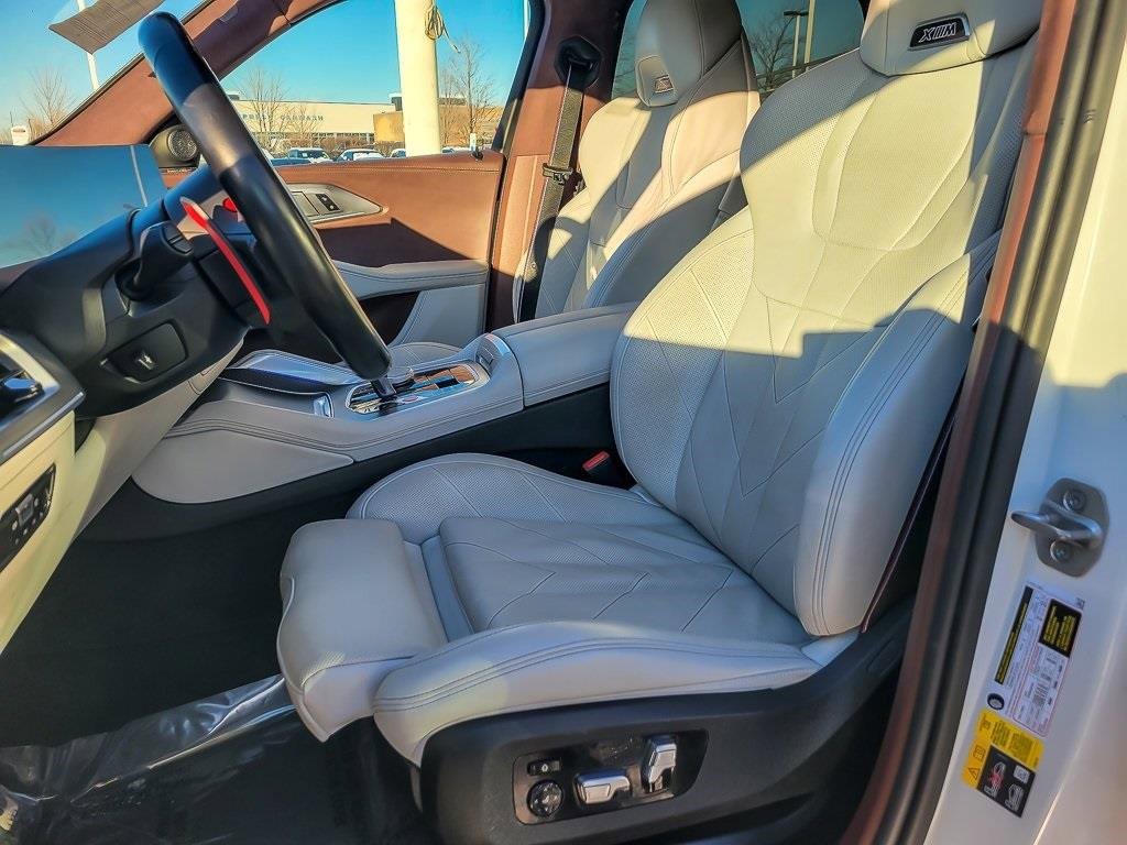 Used 2023 BMW XM image 8