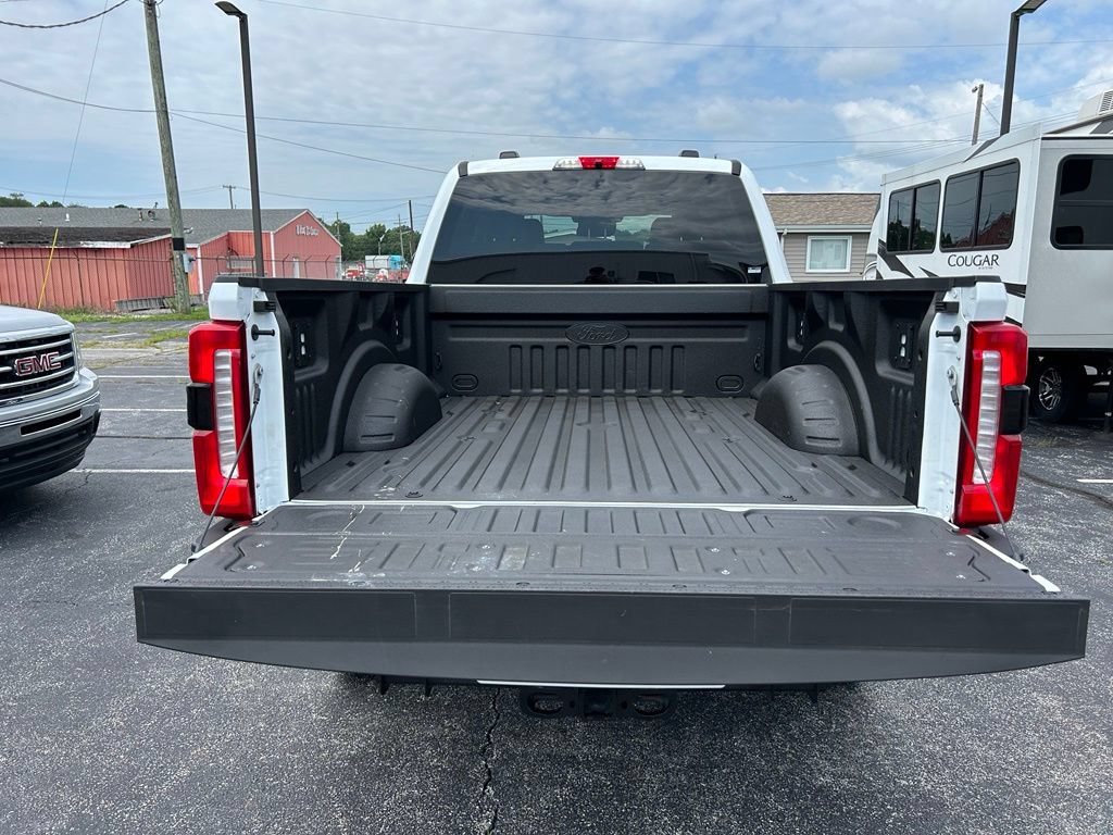 Used 2026 Ford F250 Lariat w/ Chrome Package AWD/4WD image 11