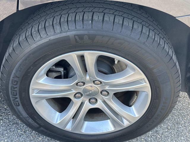 Used 2023 Dodge Charger SXT image 16