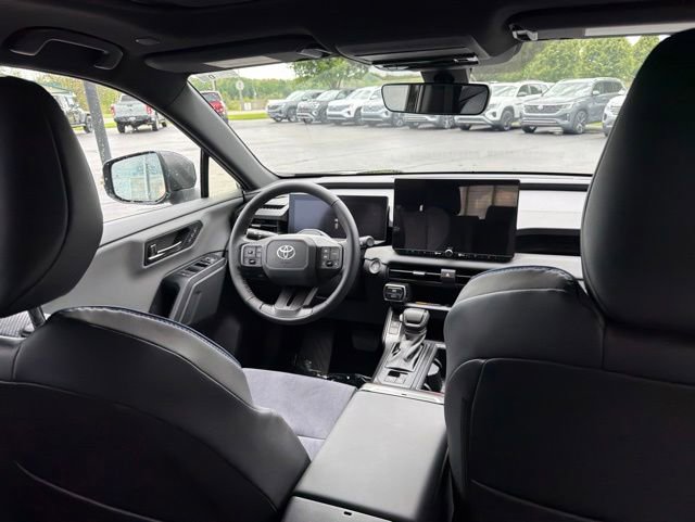 New 2026 Toyota RAV4 XSE AWD/4WD image 27