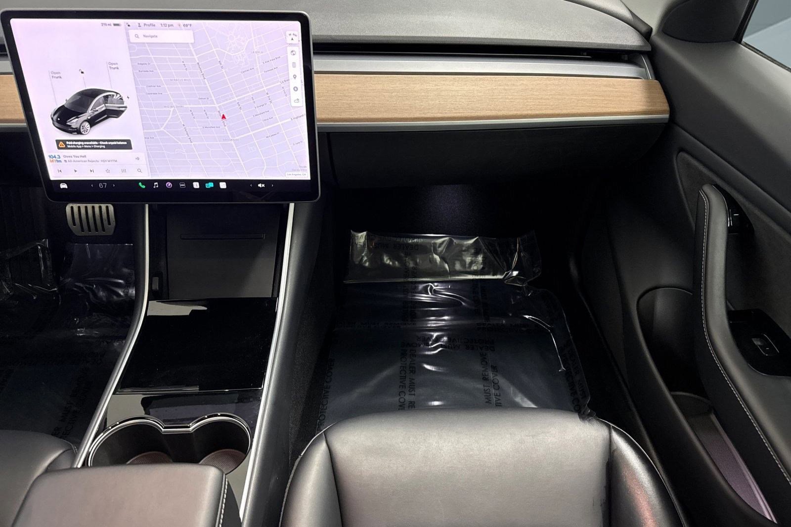 Used 2018 Tesla Model 3 Performance image 27