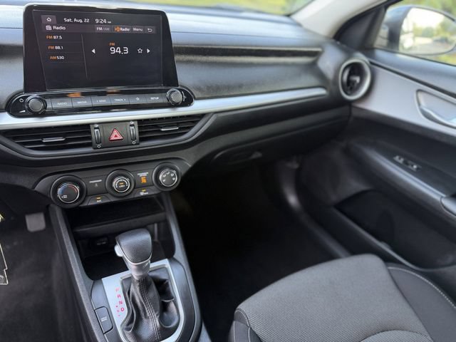 Used 2024 Kia Forte LXS FWD image 16