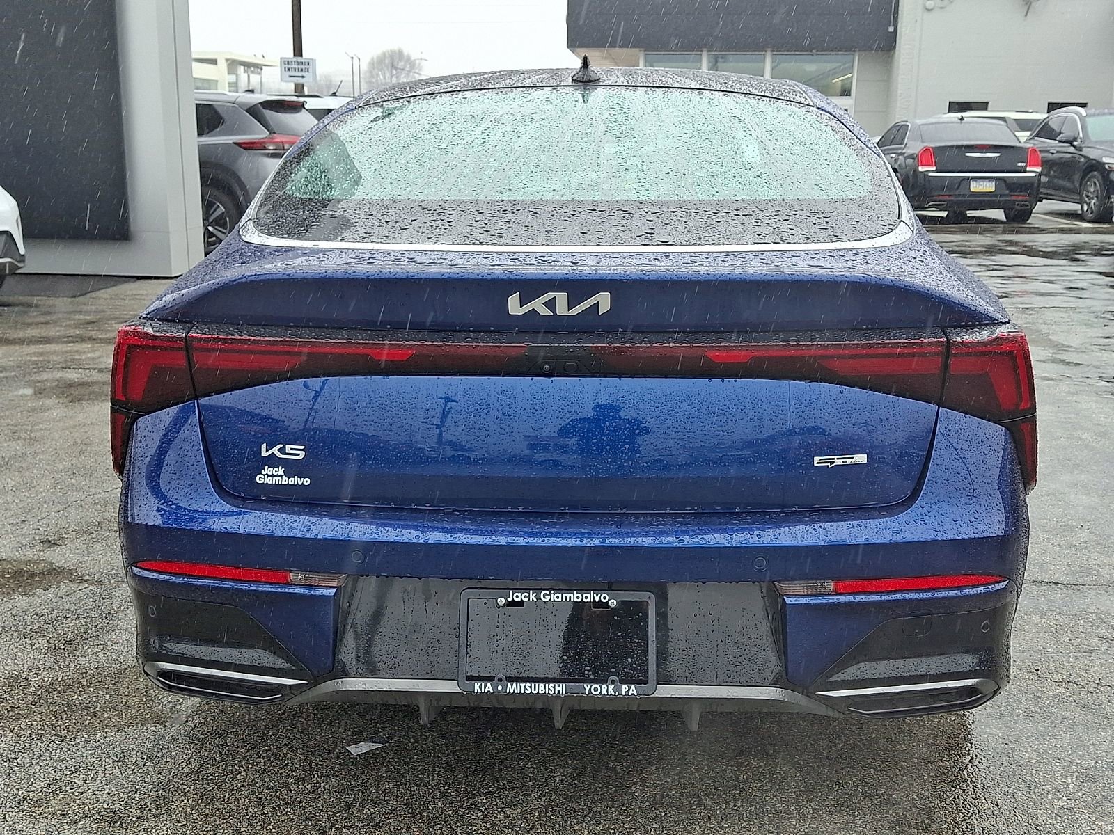 Used 2025 Kia K5 GT-Line w/ GT-Line Premium Package image 5