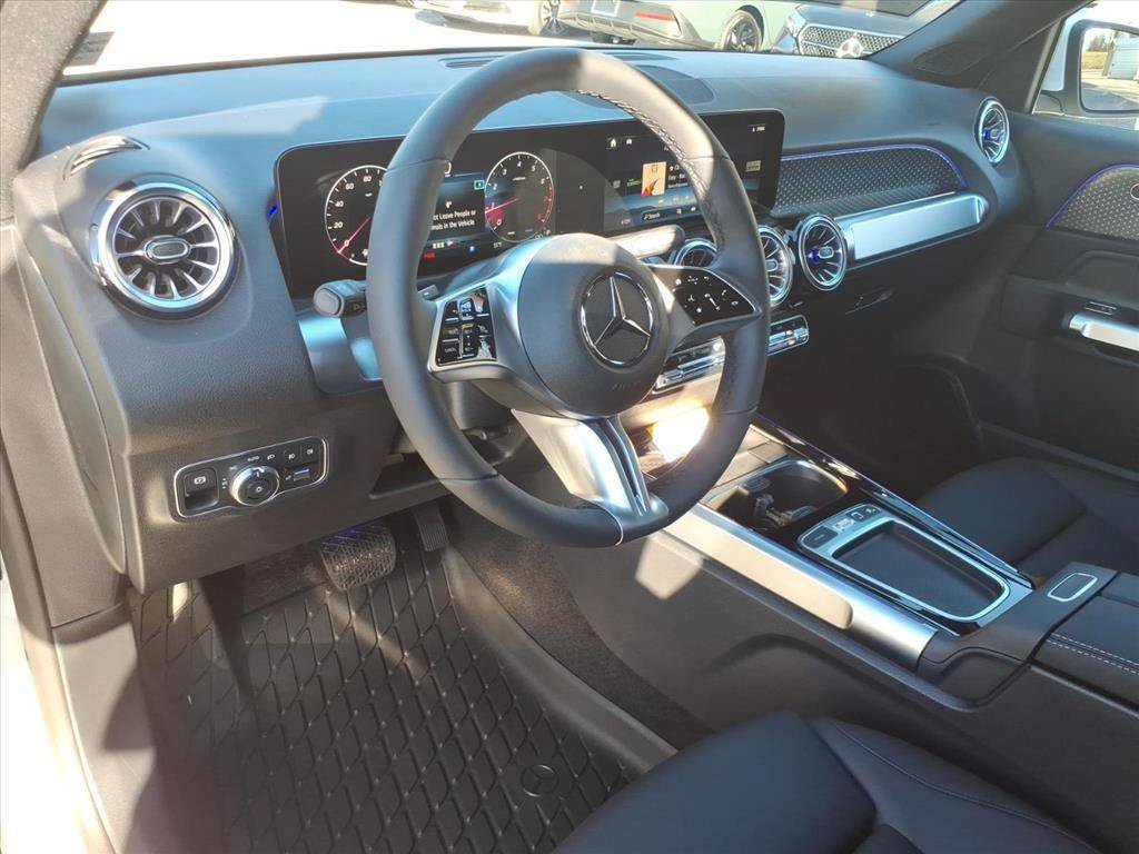 New 2026 Mercedes-Benz GLB 250 4MATIC image 9