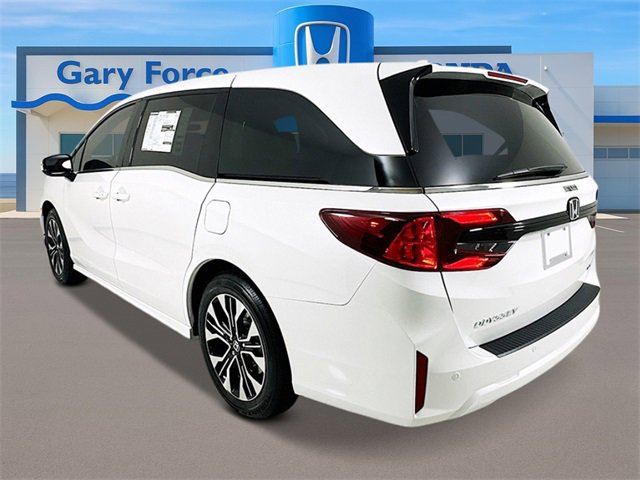 New 2026 Honda Odyssey Elite image 3