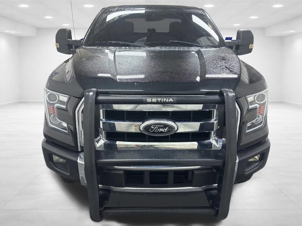 Used 2015 Ford F150 XLT image 2