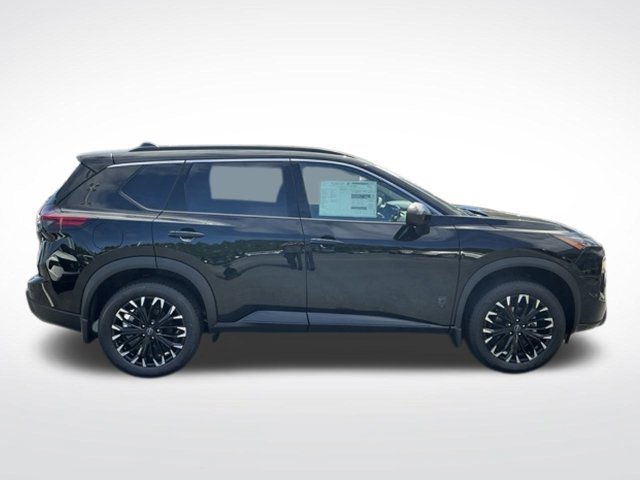 New 2026 Nissan Rogue Dark Armor AWD/4WD image 6