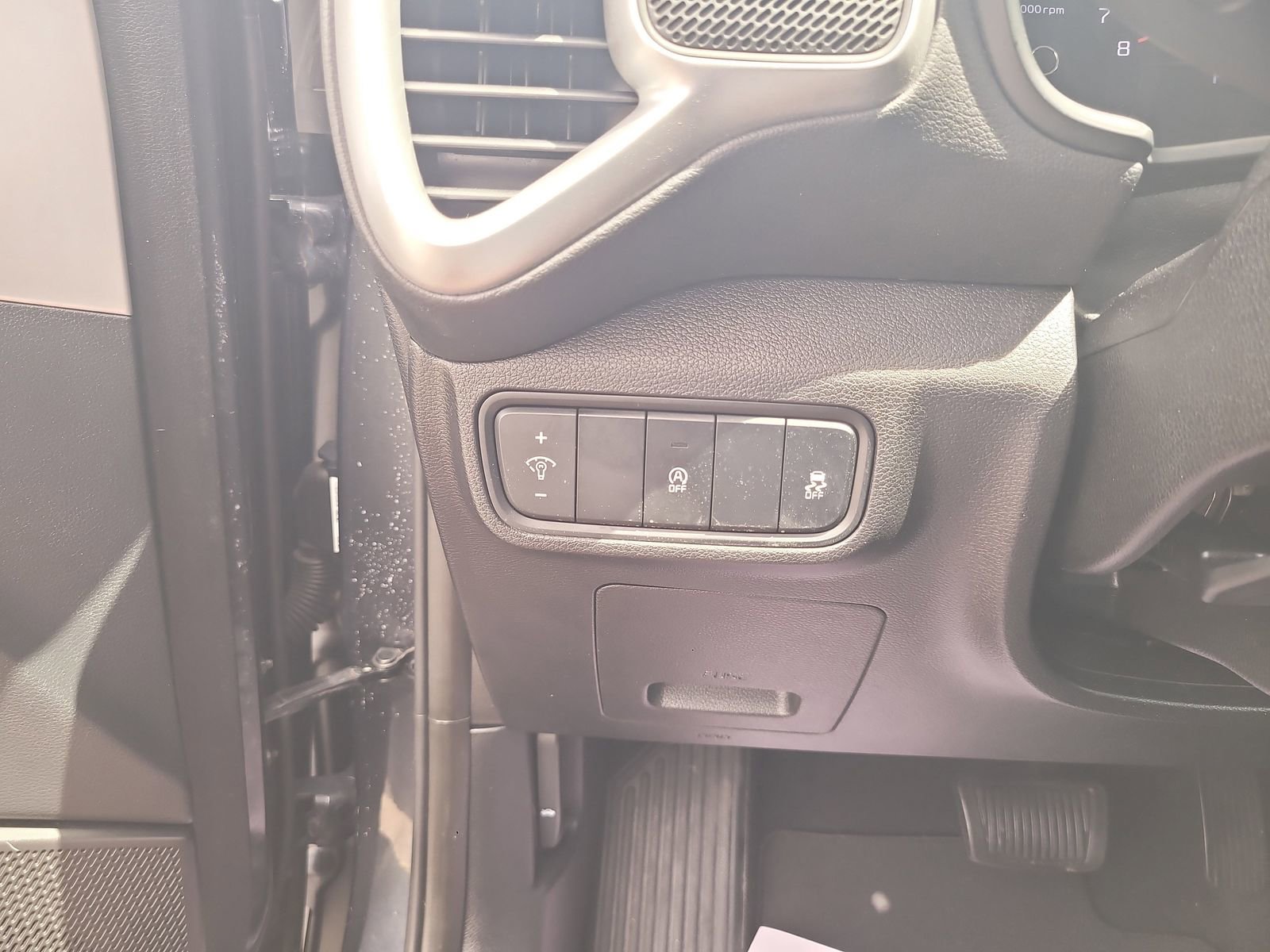 Used 2020 Kia Soul LX FWD image 16