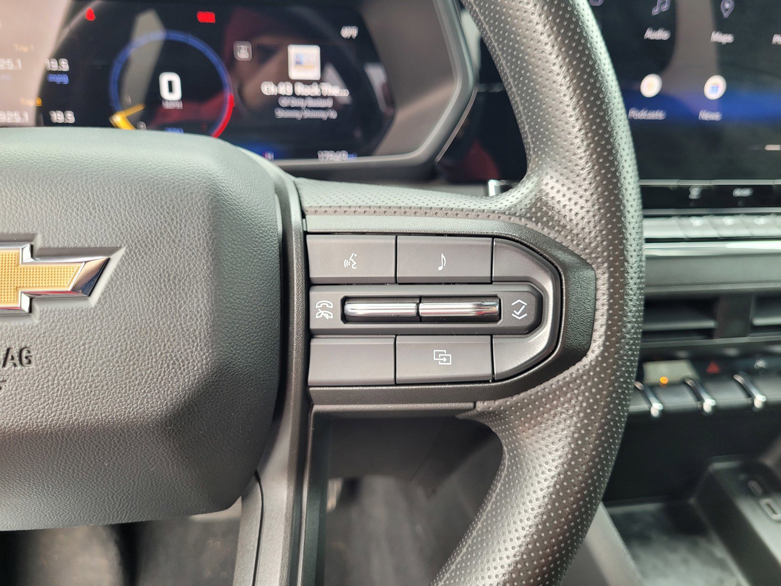 Used 2024 Chevrolet Colorado W/T image 22