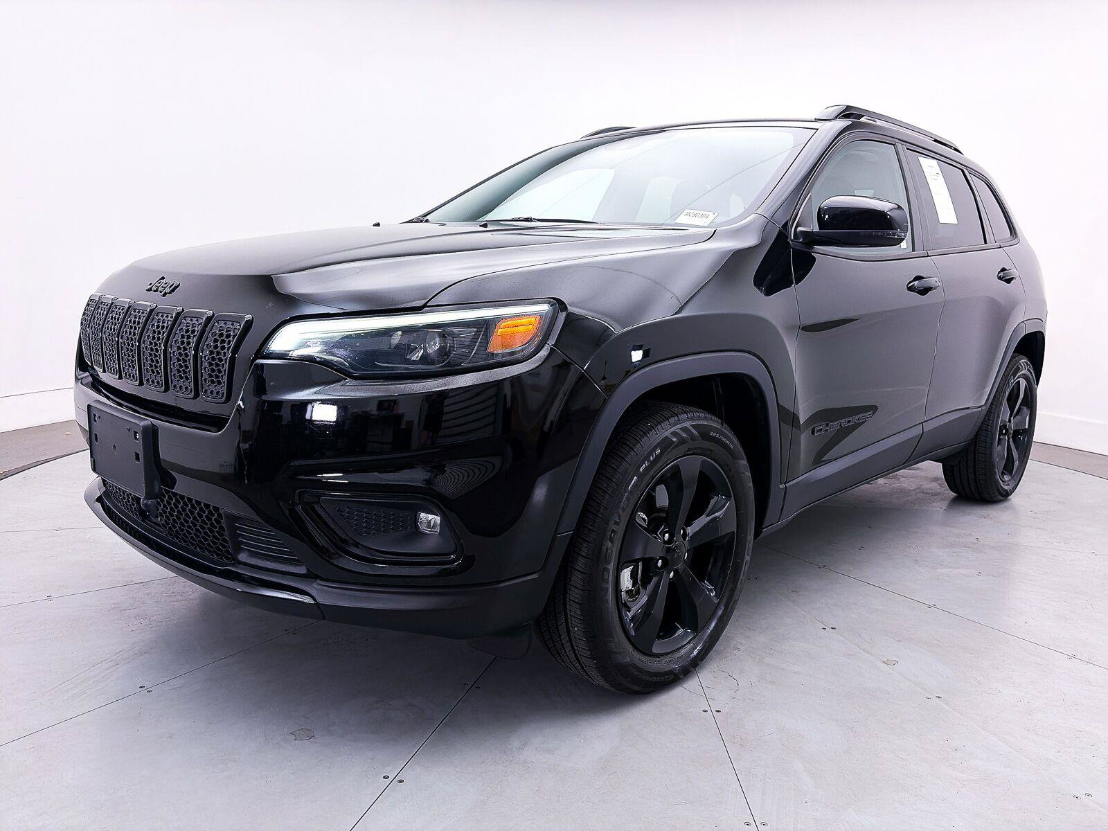 Used 2021 Jeep Cherokee Latitude Plus AWD/4WD image 13