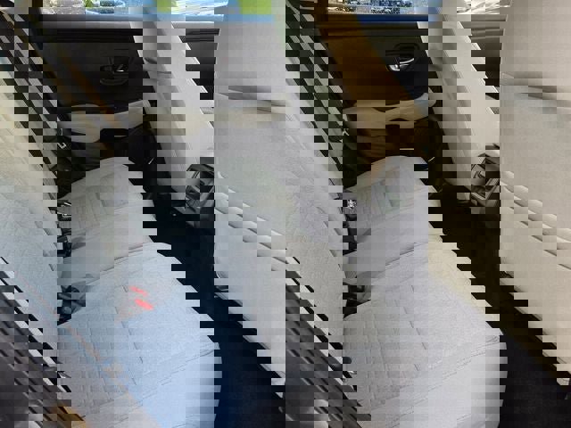 Used 2023 Honda HR-V LX image 17