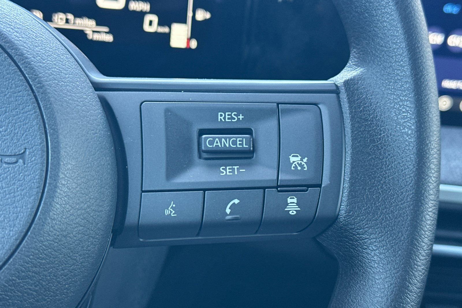 New 2026 Nissan Kicks SV image 29