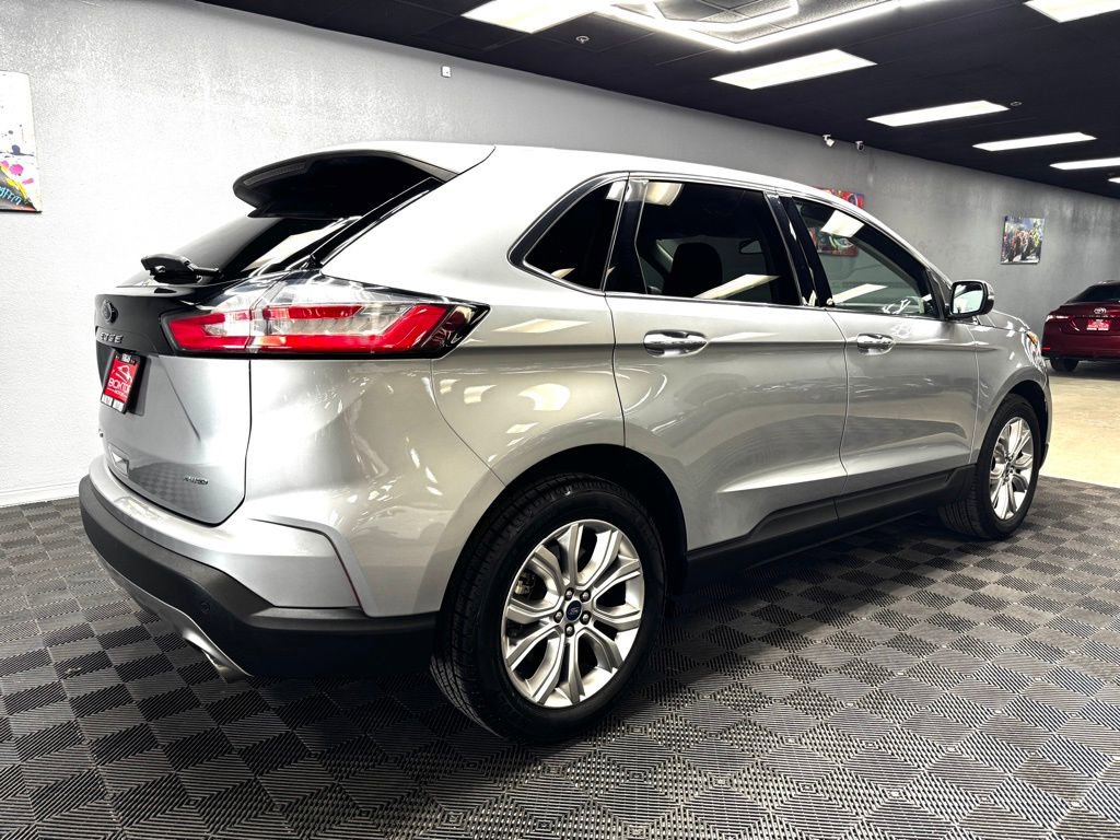 Used 2022 Ford Edge Titanium w/ Equipment Group 301A AWD/4WD image 15